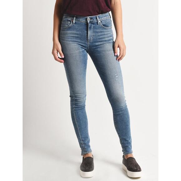 CITIZENS OF HUMANITY Rocket High Rise Skinny Jean in Small Talk Wash // 26 - Picture 1 of 12